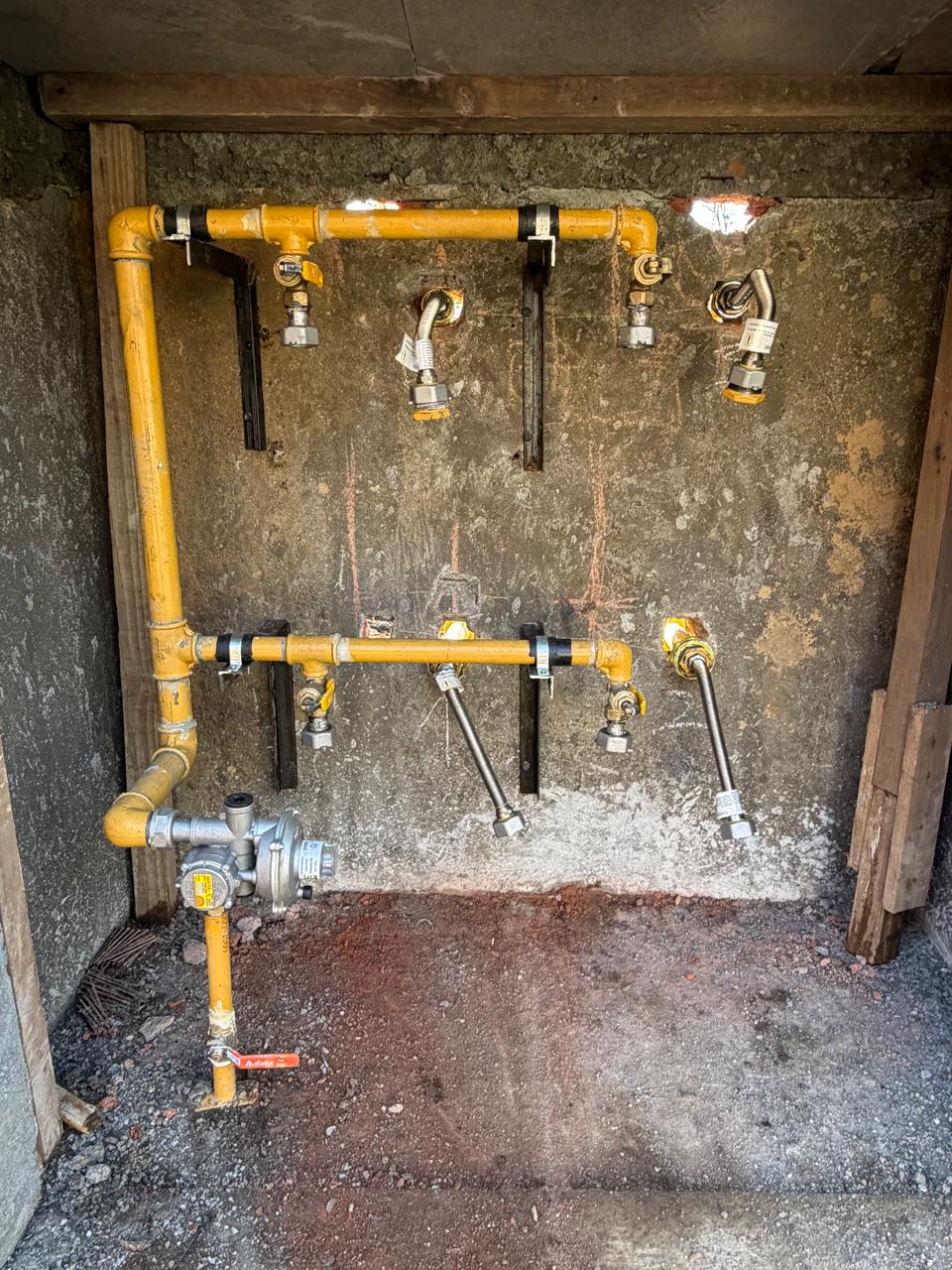 Instalación de gas San Martín de los Andes — CAMAÑO HIDROGAS